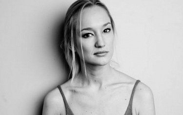 Ауырсыну патшайымы Дота порно Ең жас порно актерлер